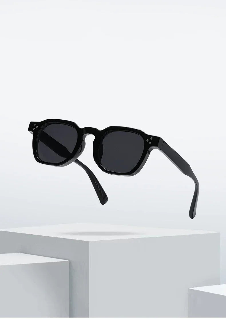 JNPCXI Fashion Vintage Rivet Oval Sunglasses Women Men Luxury Leopard Sun Glasses Anti Blue Light Eyeglasses Frame